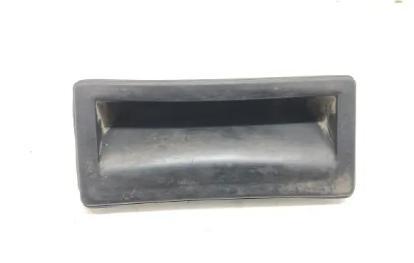 Tailgate opening switch