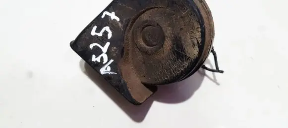 Ford Mondeo Mk III Horn signal E30055306
