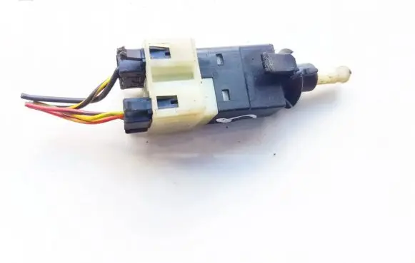 Mercedes-Benz E W210 Brake pedal sensor switch 0015452109