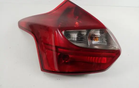 Ford Focus Rear/tail lights BM5113405A