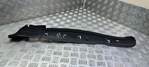 Skoda Superb B8 (3V) Fender end trim 3V0821112B