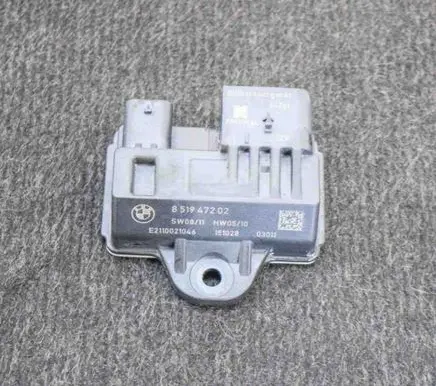 Glow plug pre-heat relay