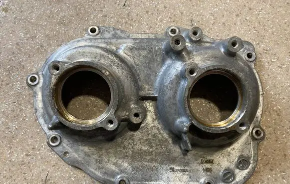 Porsche Panamera (971) Timing chain cover 06M109285F