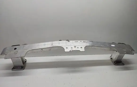 Opel Mokka B Front bumper cross member 9835607480 9832864890