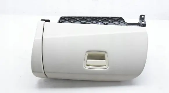 BMW 6 F12 F13 Glove box 9197573