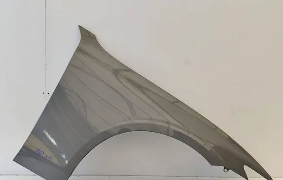 Volvo V60 Fender