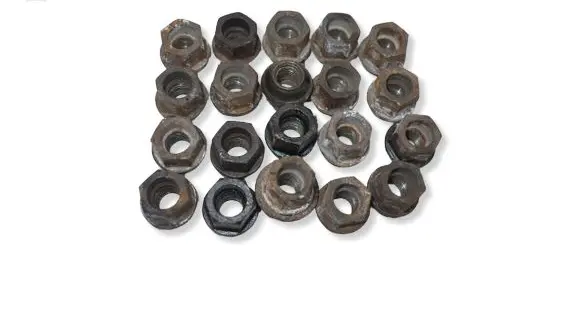 Opel Astra J Nuts/bolts 