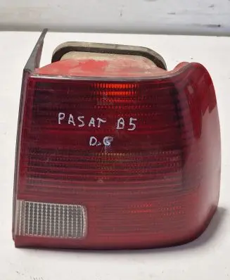 Volkswagen PASSAT B5 Rear/tail lights