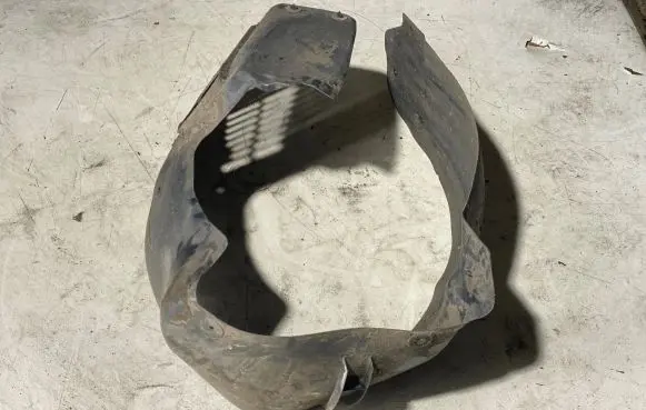 Audi TT Mk1 Front wheel arch liner splash guards