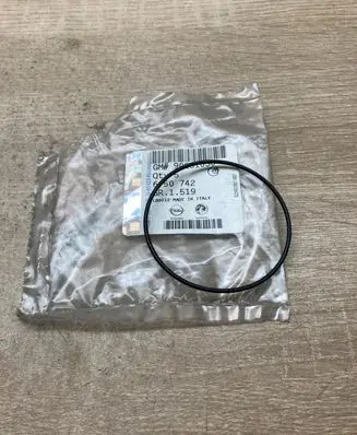Opel Calibra Oil filter cover 90231030 650742