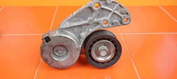 Volkswagen Touareg I Power steering belt tensioner 18MB10