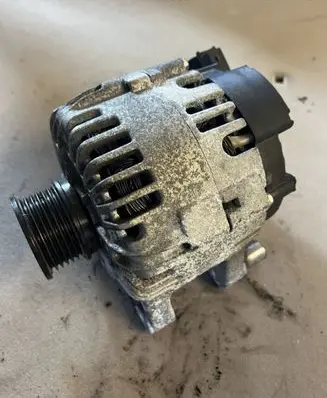 Peugeot 4007 Generator/alternator TG15C154 2291471502 P0B88497