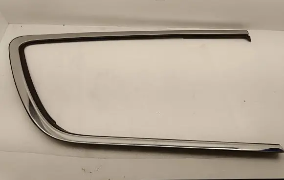 Chrysler Pacifica Rear side glass trim 68227296AC 249021