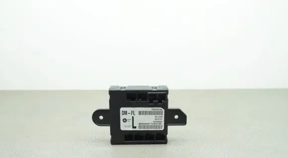 Chrysler Pacifica Door control unit/module 68316561AB