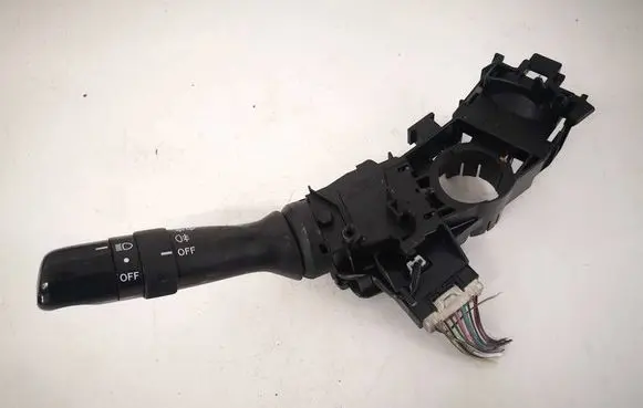 Toyota Yaris Indicator stalk 17F001