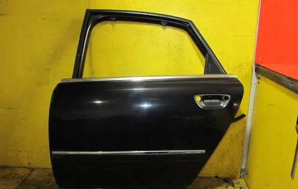 Audi A8 S8 D3 4E Rear door