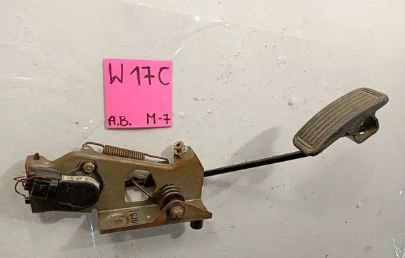 Mazda 6 Accelerator throttle pedal 121212121