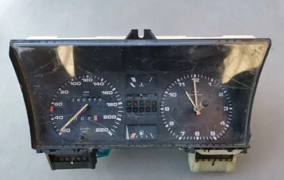 Volkswagen Golf II Speedometer (instrument cluster) 34317B