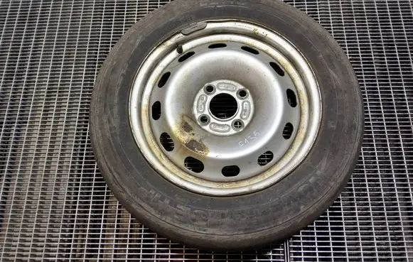 Ford Turneo Courier R15 steel rim 