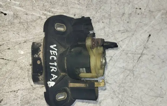 Opel Vectra B Loading door lock 