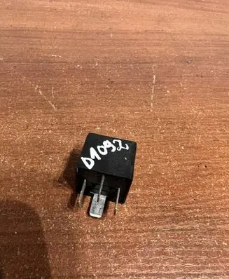 Mercedes-Benz SL R129 Other relay A0025421319 D1092