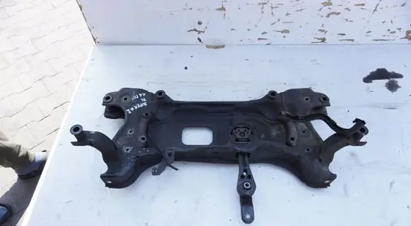 Skoda Superb B6 (3T) Front subframe