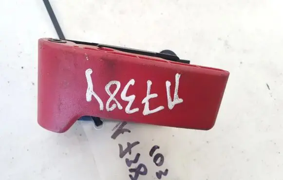 Mercedes-Benz Vaneo W414 Engine bonnet (hood) release handle