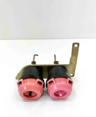 Mercedes-Benz SLC C107 Engine mount vacuum valve 9061802137