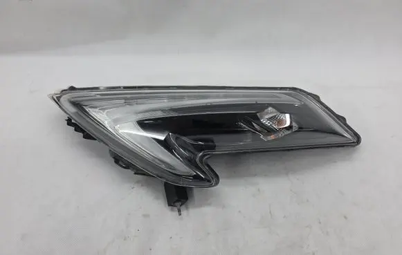 Nissan Juke I F15 Headlight/headlamp SPEED26125BV81A 26125BV81A 90172700