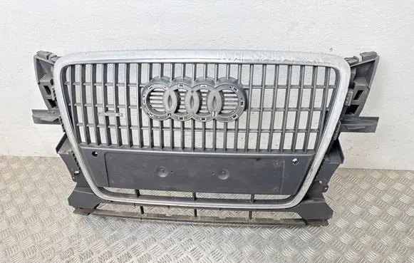 Audi Q5 SQ5 8R Front bumper upper radiator grill 8R0853651