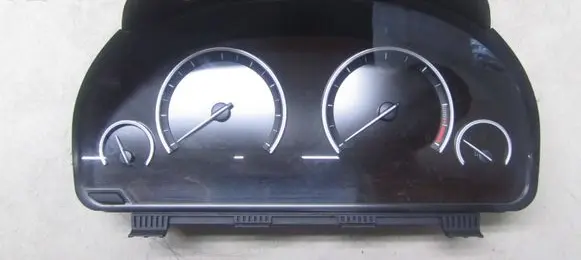 Speedometer (instrument cluster)