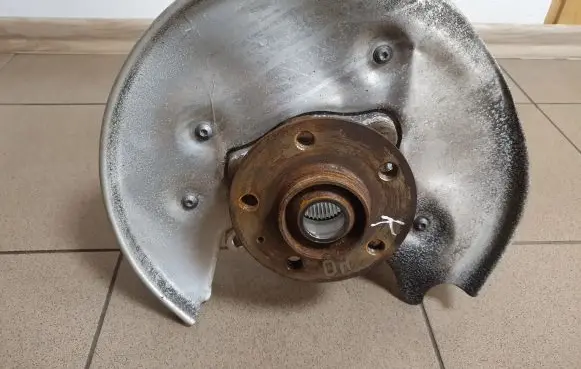 Audi Q5 SQ5 Rear wheel hub 8R0505435C