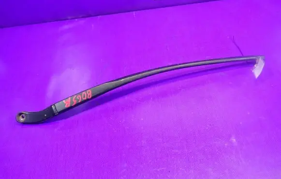 Fiat Croma Front wiper blade arm
