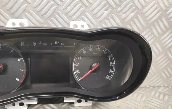 Opel Karl Speedometer (instrument cluster) 42347130