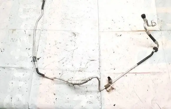 BMW X1 E84 Air conditioning (A/C) pipe/hose 915173404