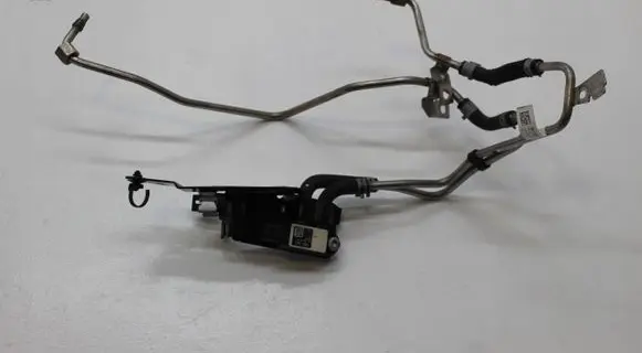 Skoda Superb B8 (3V) Exhaust gas pressure sensor 04L906051M