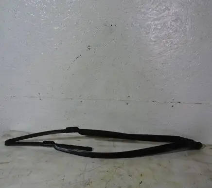 Toyota Avensis T270 Front wiper blade arm 3392125686
