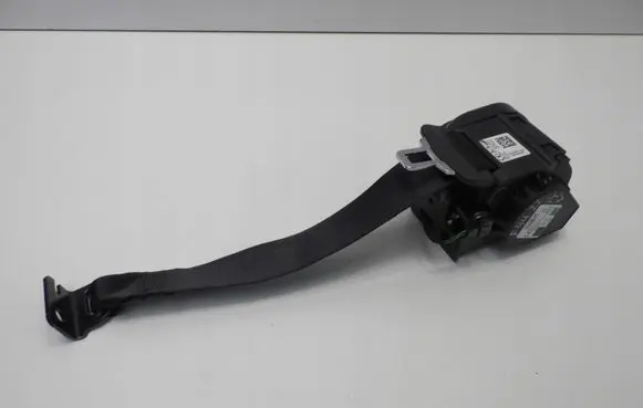 BMW 2 F44 Rear seatbelt 7488774