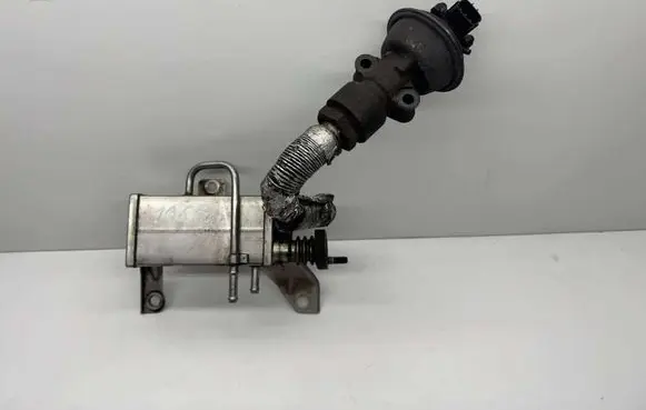 Mazda 6 EGR valve K5T57873