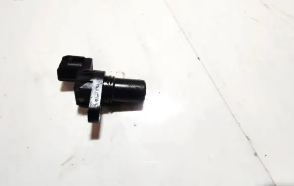 Mitsubishi Carisma Camshaft position sensor 033507h