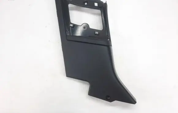 BMW i3 (C) pillar trim 7272427