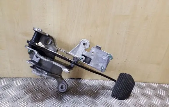Peugeot 508 Brake pedal 9666872280