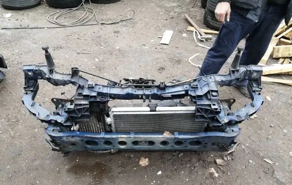 Ford Grand Tourneo Connect Front piece kit 
