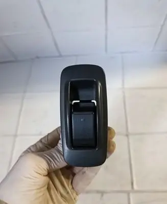 Toyota Corolla Verso AR10 Electric window control switch 54035228