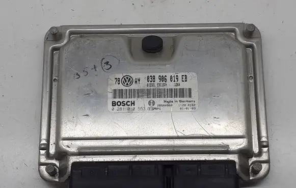 Volkswagen PASSAT B5.5 Engine control unit/module 038906019EB 0281010553 EDC15P