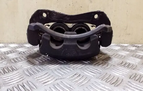 Chevrolet Captiva Front brake caliper