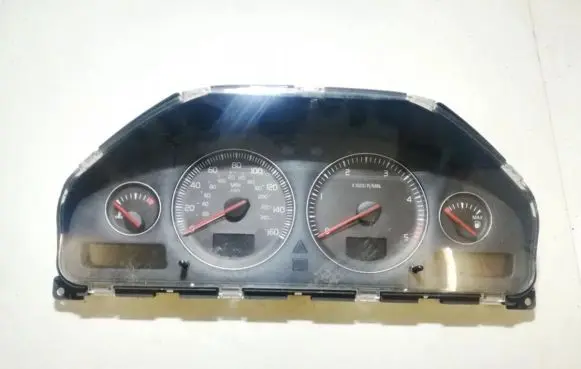 Volvo V70 Speedometer (instrument cluster) 30746112 8602886