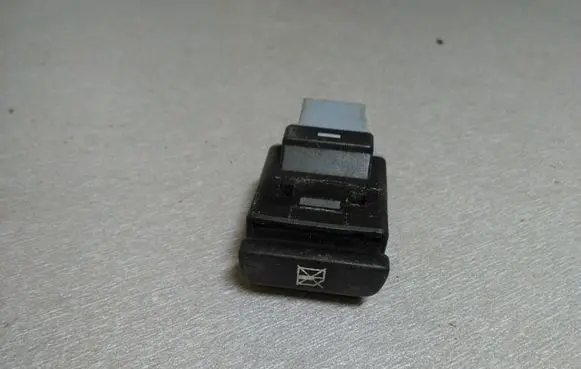 Volkswagen Polo Electric window control switch 6Q0959859