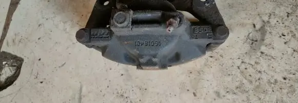 Chrysler Grand Voyager V Front brake caliper
