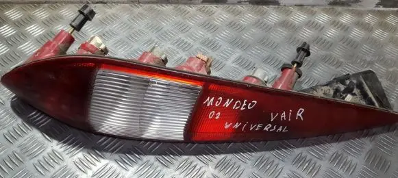 Ford Mondeo Mk III Rear/tail lights 1s7113405c